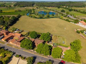 Photo 1- click for photo gallery